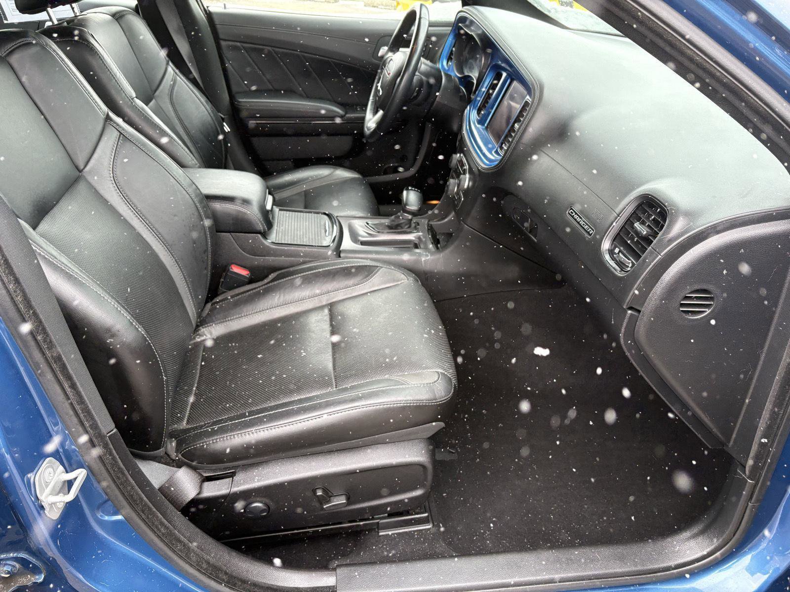 Used 2022 Dodge Charger SXT w/ Plus Group image 14