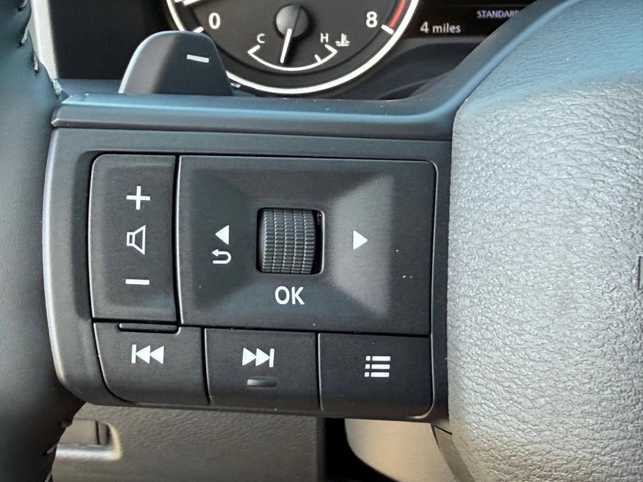 New 2026 Nissan Rogue Dark Armor FWD image 13