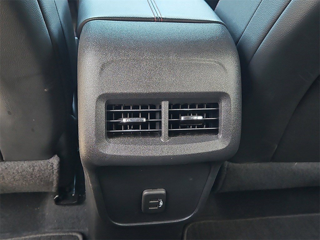 Used 2023 Chevrolet Equinox RS image 21