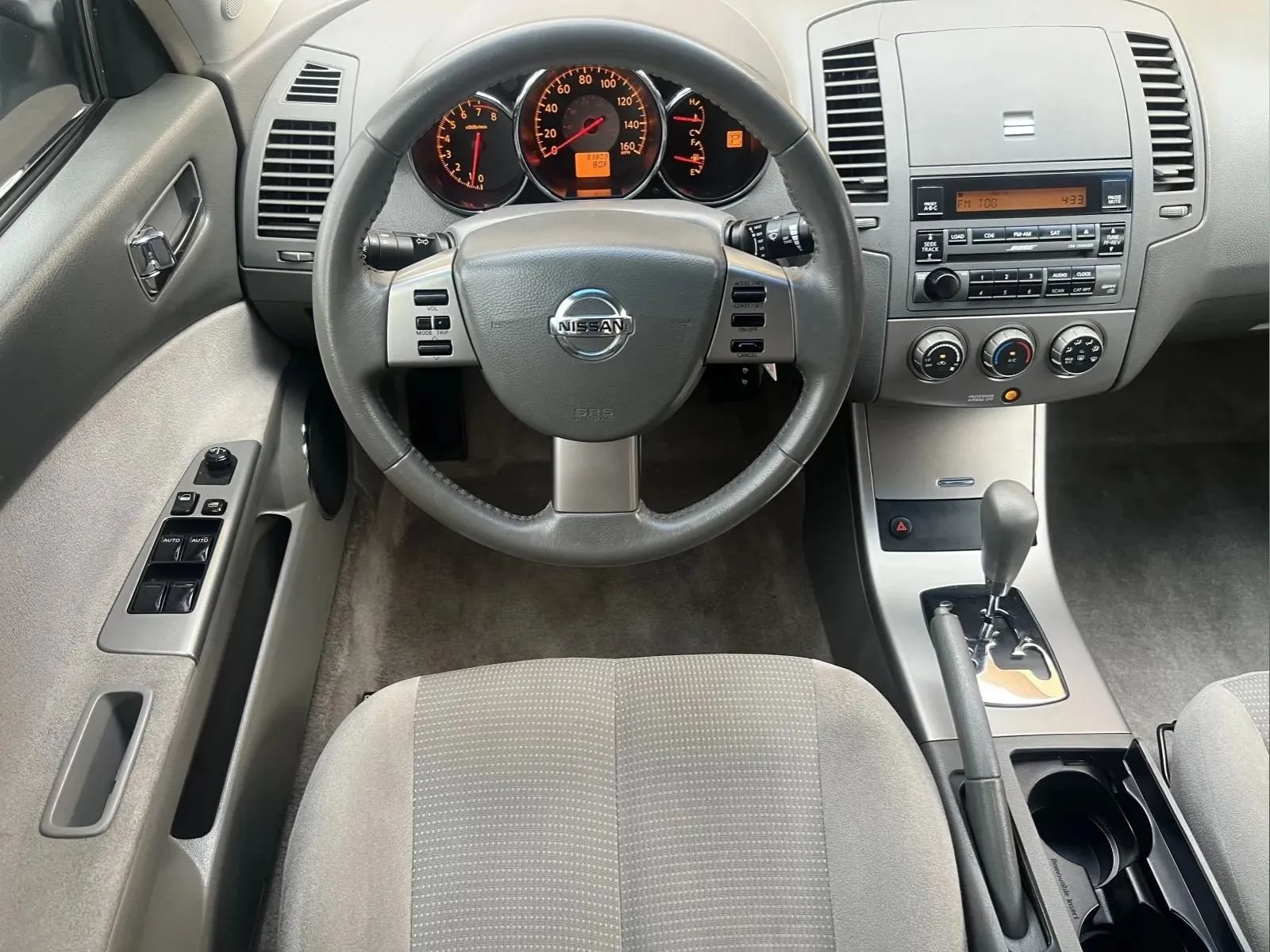 Used 2005 Nissan Altima 3.5 SE w/ (N01) Sport Plus Pkg FWD image 11