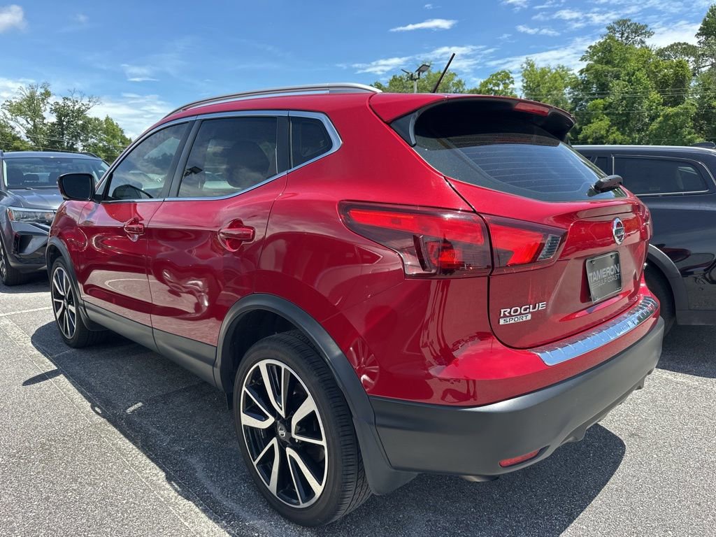 Used 2018 Nissan Rogue Sport SL FWD image 6