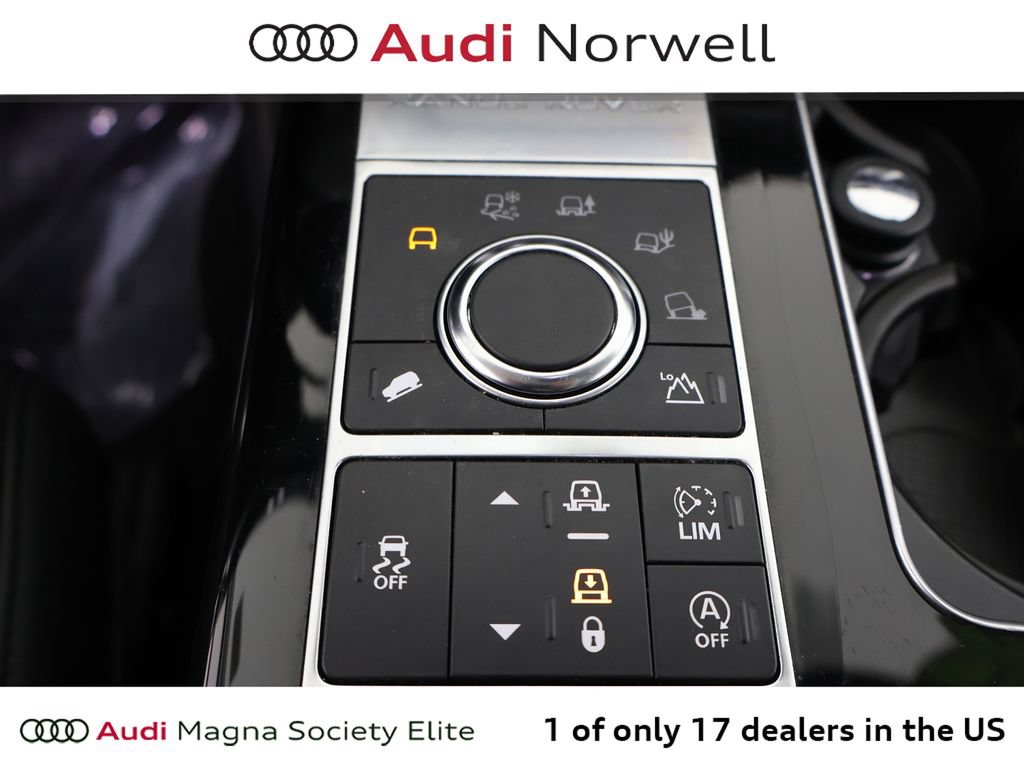 Used 2017 Land Rover Range Rover HSE AWD/4WD image 5