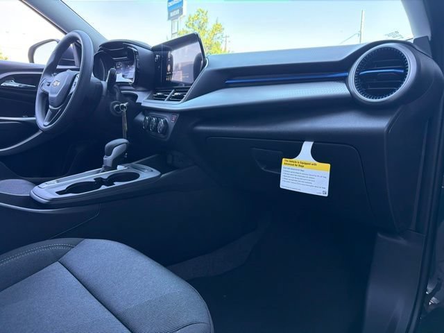New 2026 Chevrolet Trax LS FWD image 19