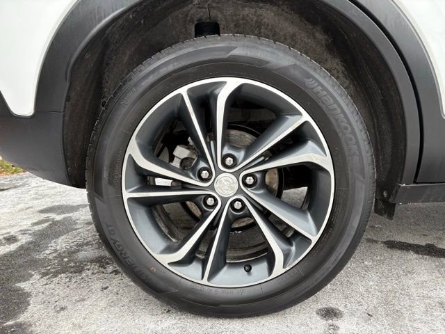 Used 2023 Buick Encore GX Select w/ Safety Package II AWD/4WD image 15