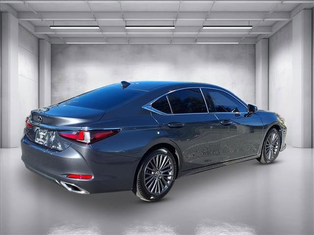Used 2022 Lexus ES 350 w/ Premium Package image 3
