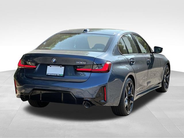 New 2026 BMW 330i xDrive Sedan w/ M Sport Package AWD/4WD image 4