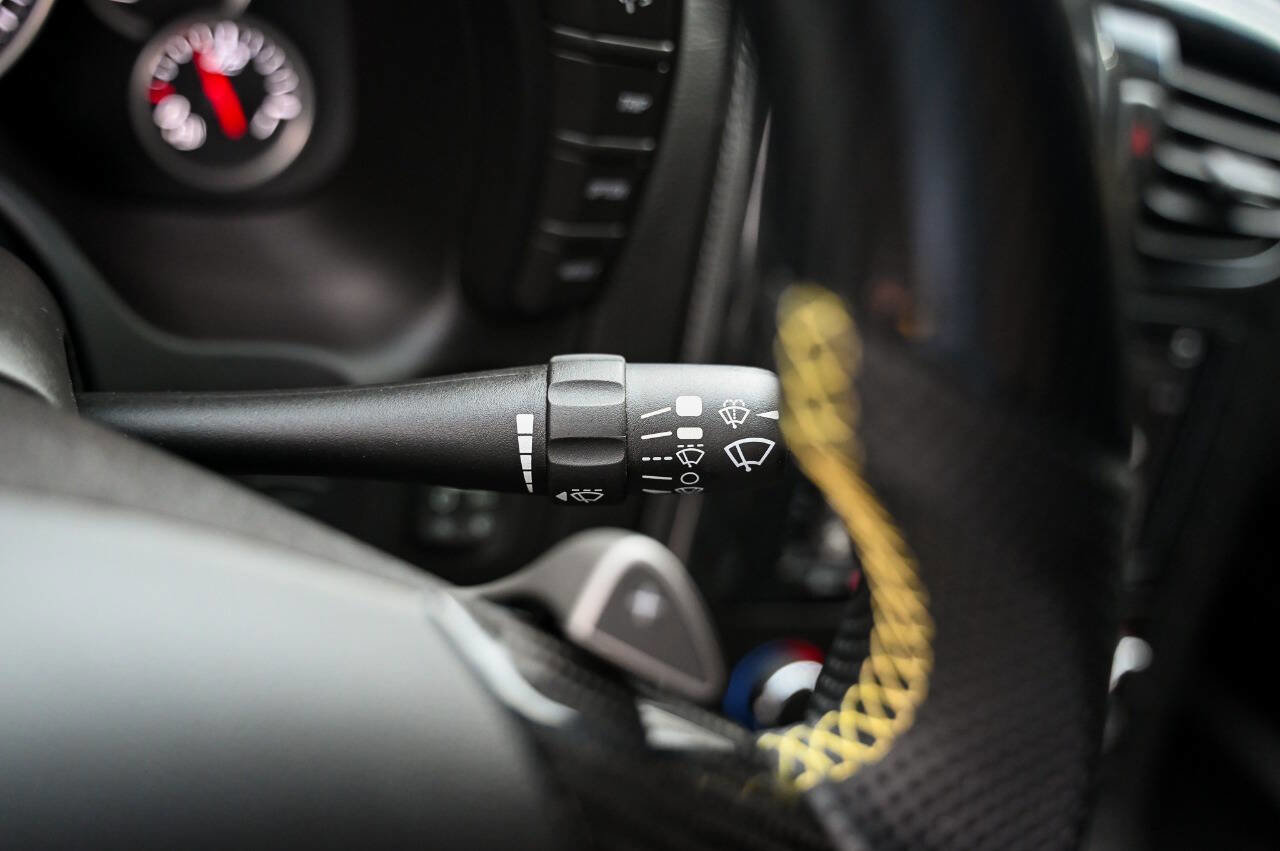 Used 2010 Chevrolet Corvette Grand Sport image 85