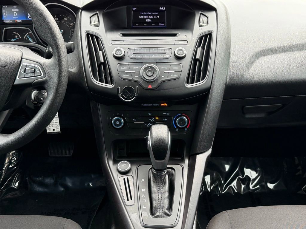 Used 2017 Ford Focus SE FWD image 29