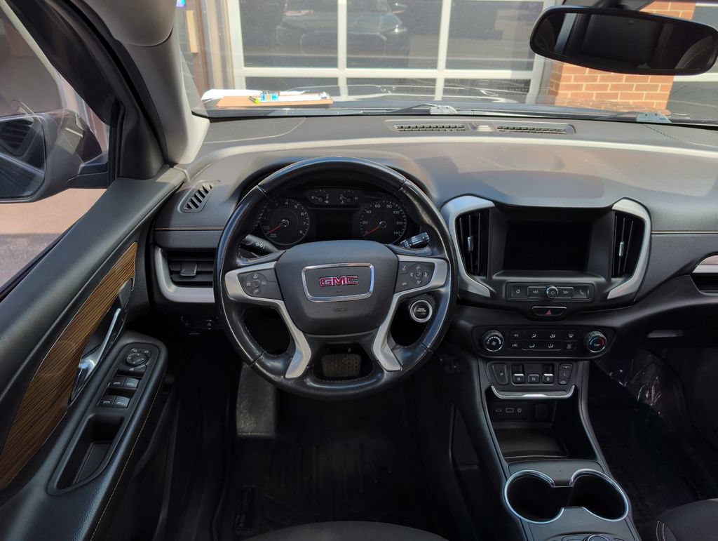 Used 2018 GMC Terrain SLE FWD image 15