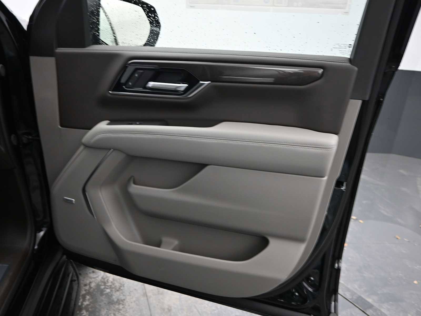 New 2026 GMC Yukon XL Elevation image 19