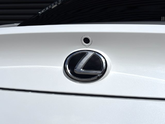 Used 2023 Lexus LC 500 Coupe w/ Sport Package RWD image 29