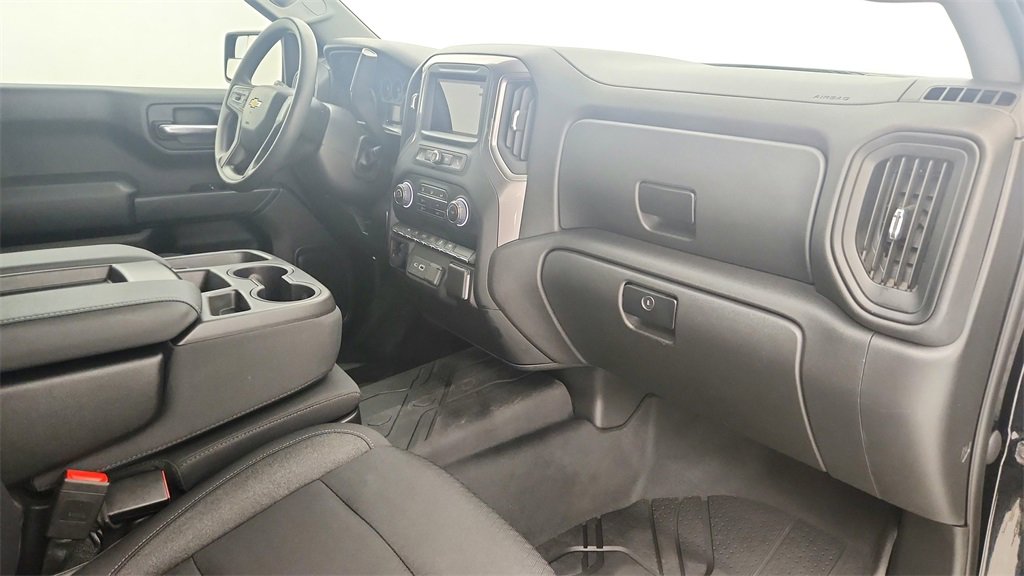 Certified 2022 Chevrolet Silverado 1500 Custom w/ LPO, Dark Essentials Package image 28