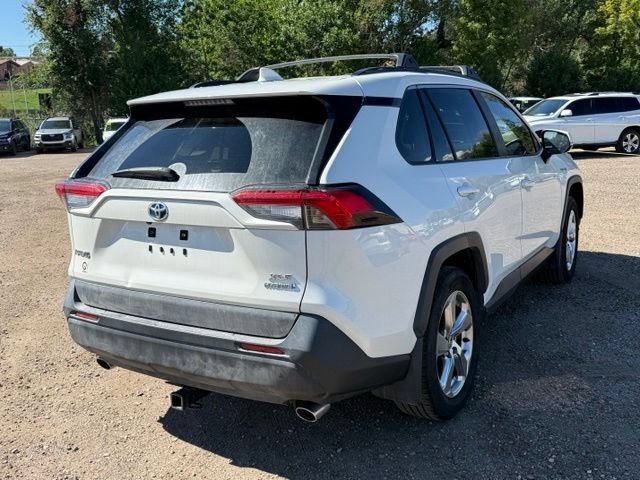 Certified 2021 Toyota RAV4 XLE Premium AWD/4WD image 5