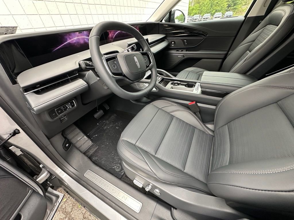 New 2026 Lincoln Nautilus Reserve w/ Jet Appearance Package AWD/4WD image 17