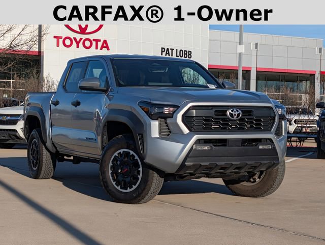 Used 2024 Toyota Tacoma TRD Off-Road image 2