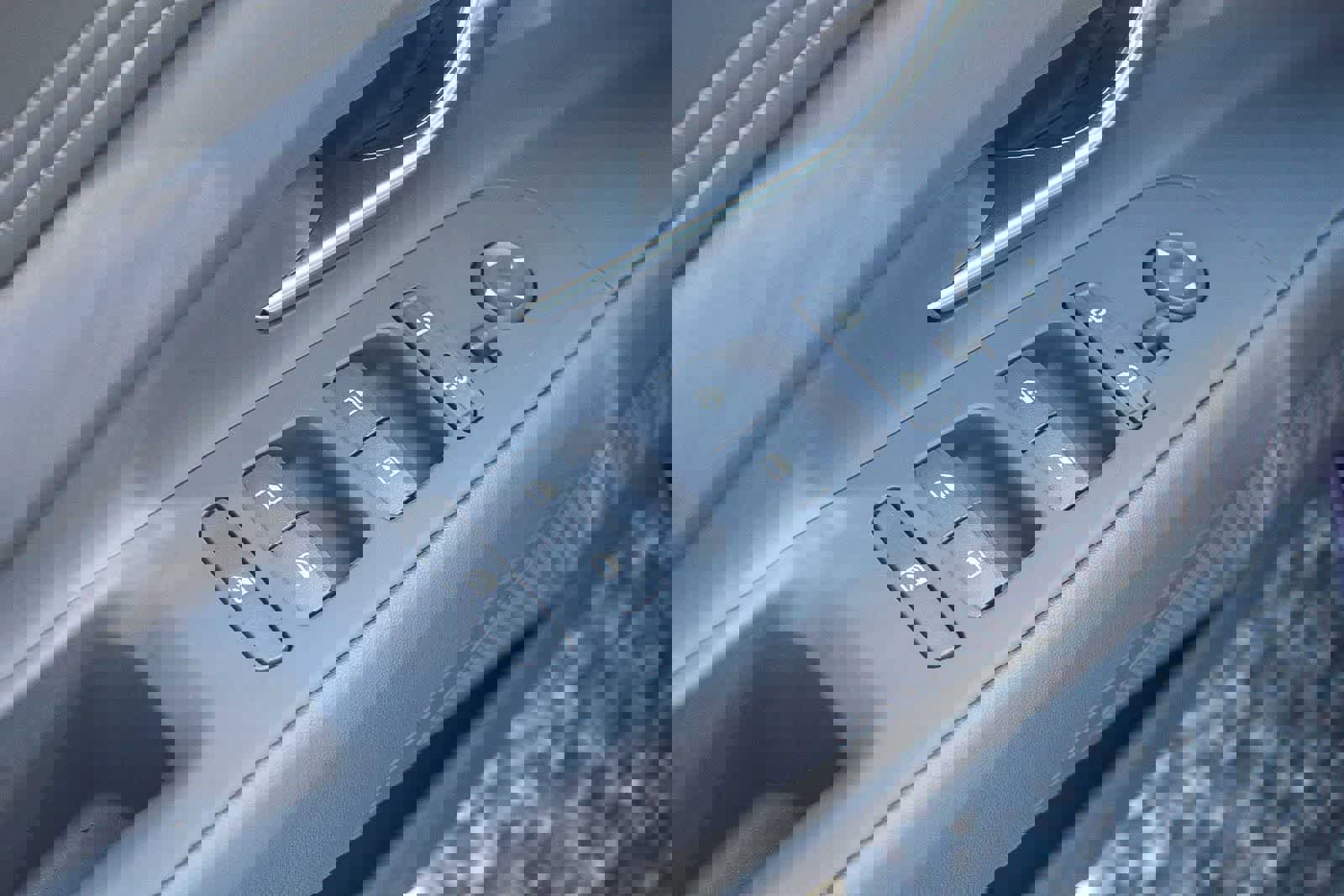 Used 2023 Hyundai Elantra SEL w/ Convenience Package image 26