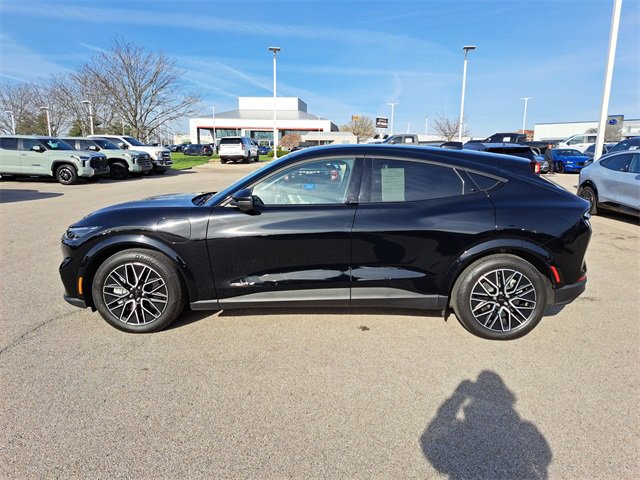 Certified 2025 Ford Mustang Mach-E Premium image 2