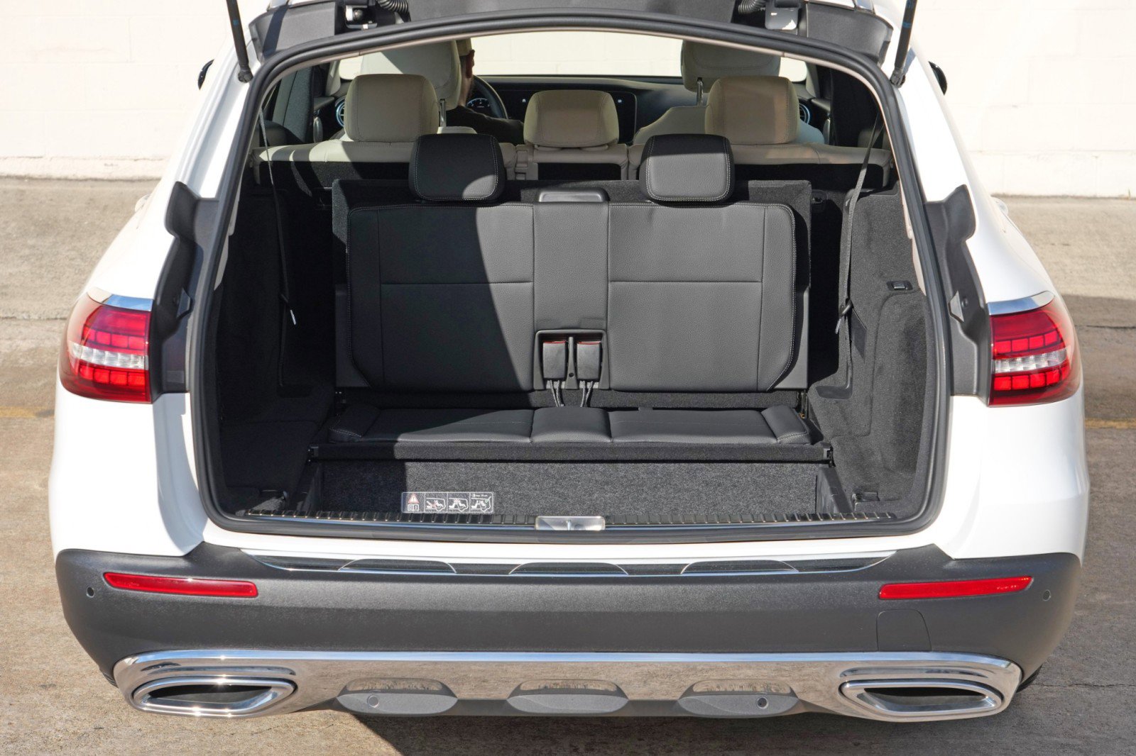 Used 2023 Mercedes-Benz E 450 4MATIC All-Terrain Wagon image 11