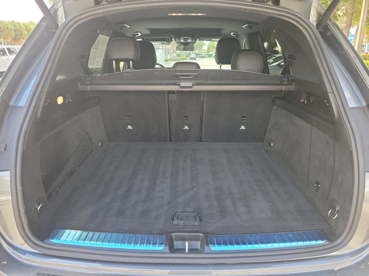 Used 2025 Mercedes-Benz GLE 350 4MATIC image 8