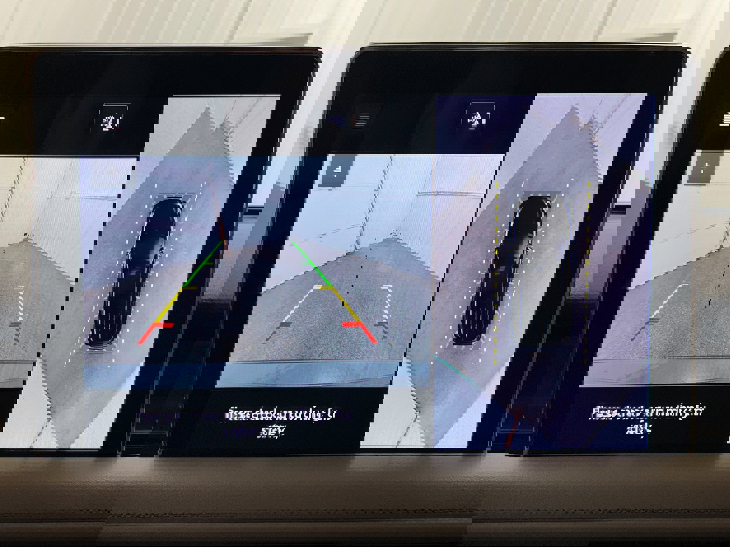 Used 2020 Lincoln Aviator Reserve w/ Class IV Trailer Tow Package image 8