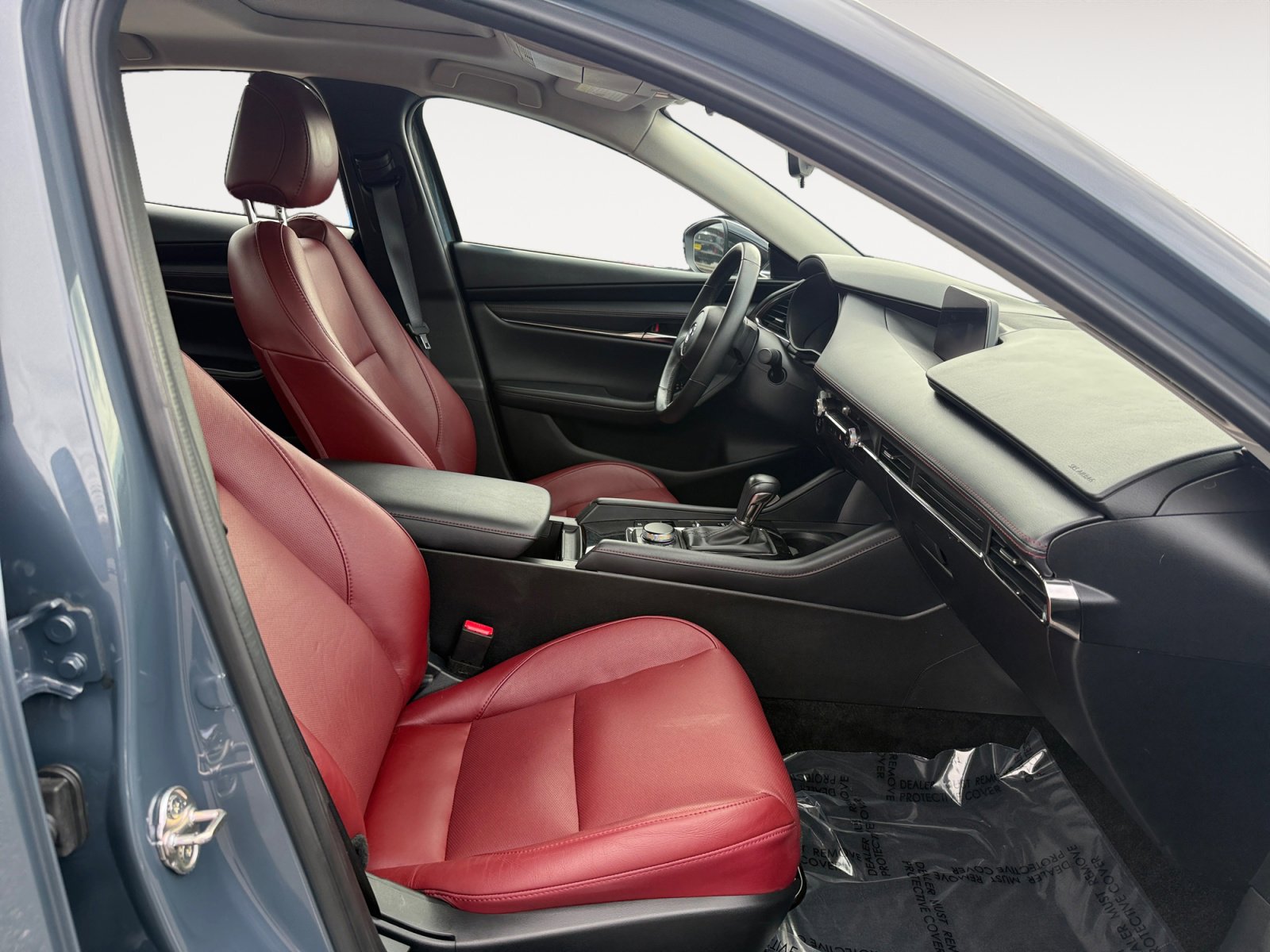 Used 2023 MAZDA MAZDA3 s image 19