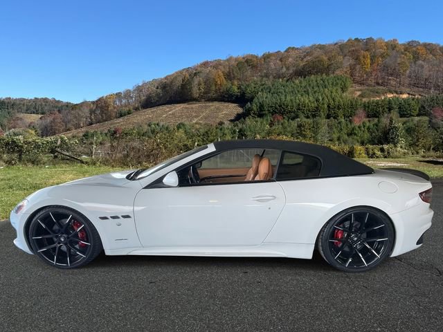 Used 2014 Maserati GranTurismo Sport image 4