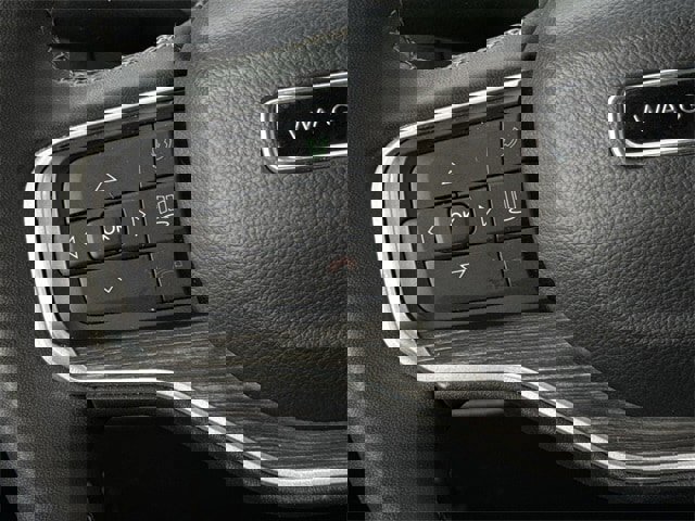 Used 2024 Jeep Wagoneer L Series II image 14