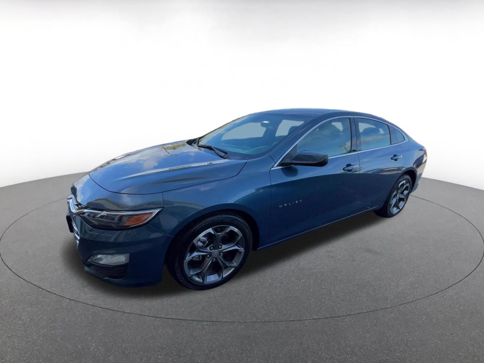 Used 2024 Chevrolet Malibu LT FWD image 8