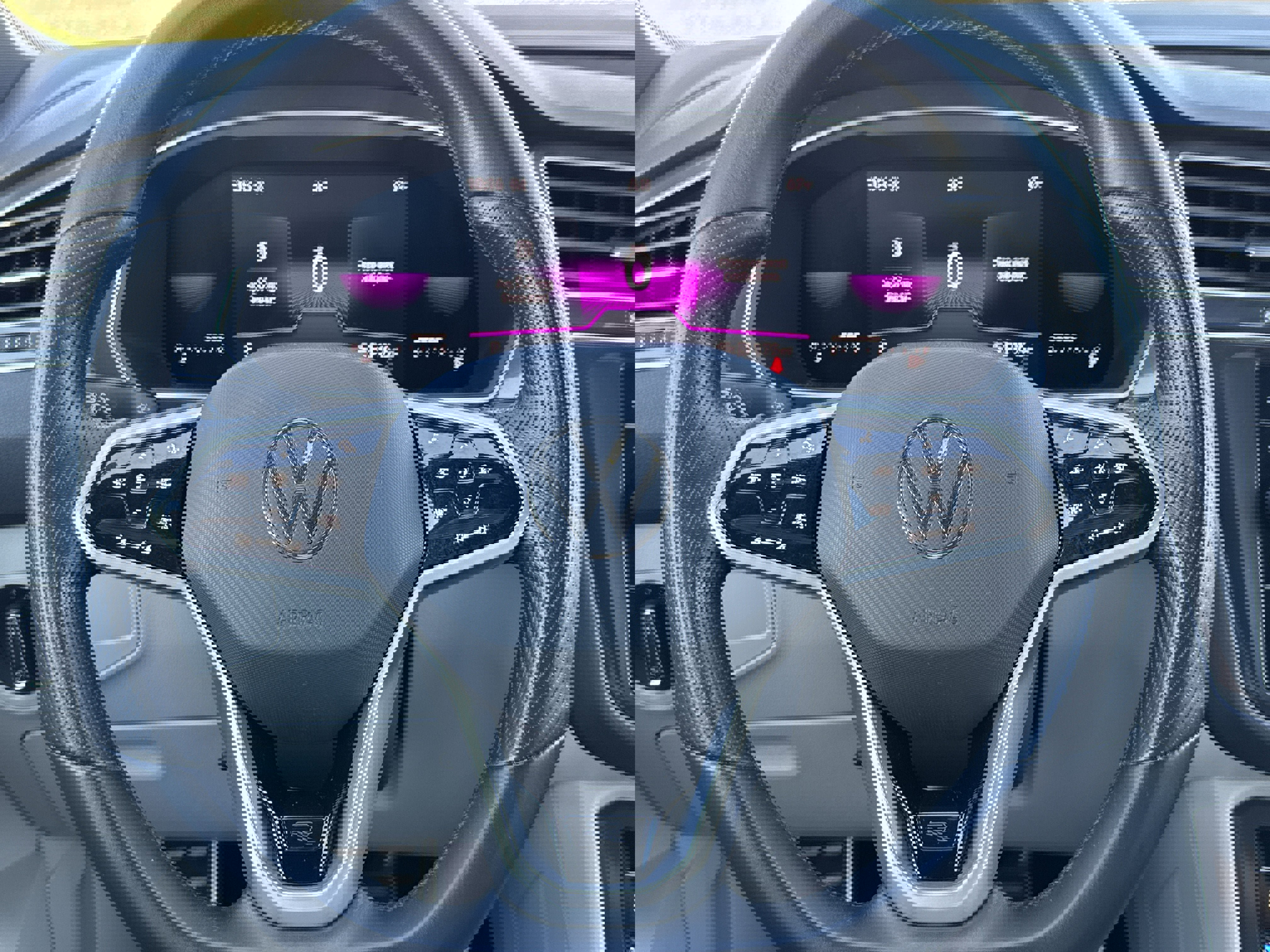 Used 2022 Volkswagen Tiguan SE R-Line image 14