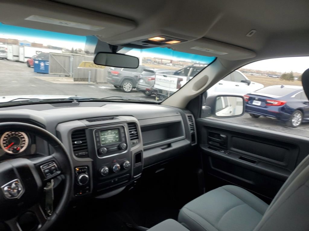 Used 2017 RAM 1500 Express w/ Express Value Package image 30