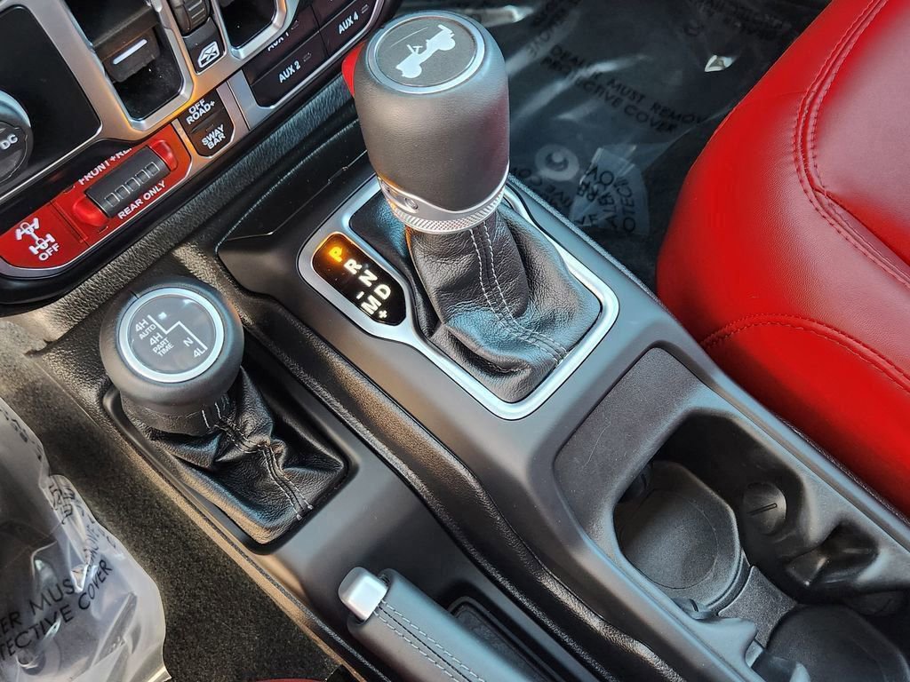 Used 2024 Jeep Wrangler Unlimited Rubicon 392 image 9