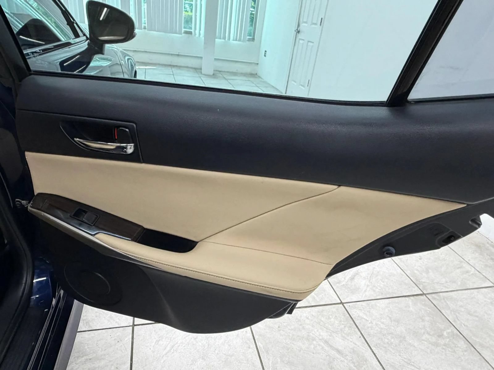 Used 2014 Lexus IS 350 AWD w/ Luxury Package w/Brown Wood image 18
