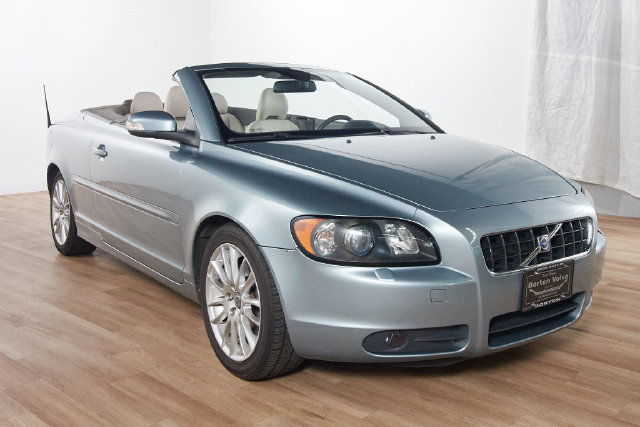 Used 2008 Volvo C70 T5 FWD image 8