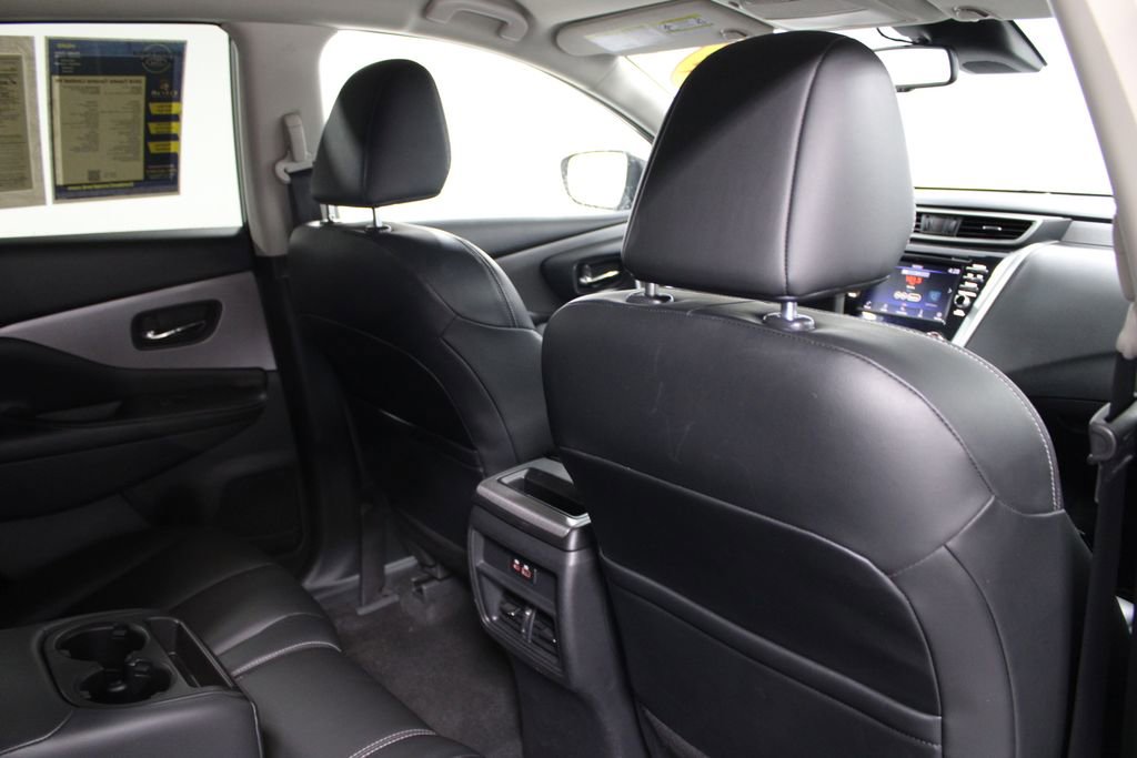 Used 2023 Nissan Murano SV image 30
