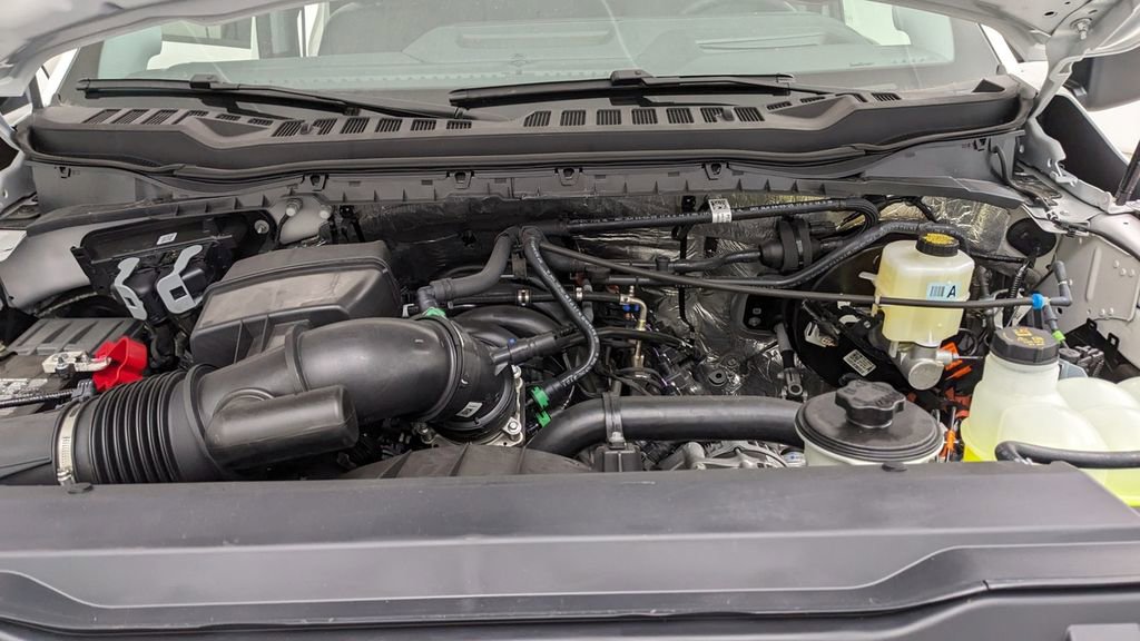 New 2025 Ford F350 Lariat w/ Lariat Ultimate Package image 43