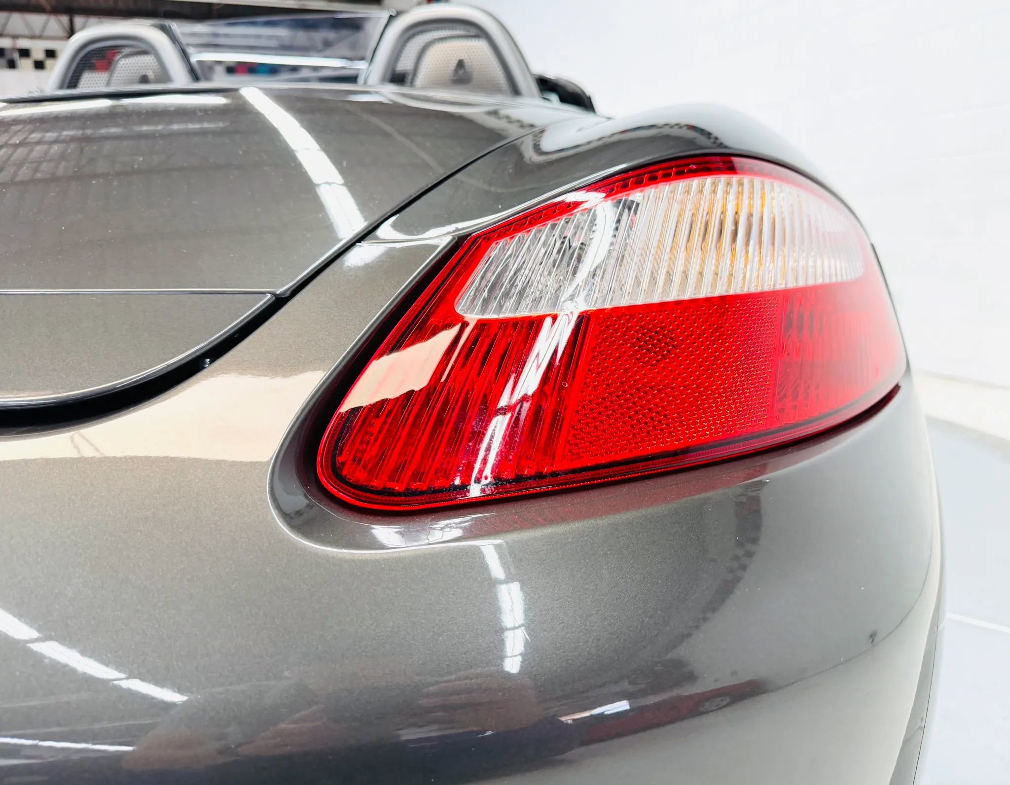 Used 2006 Porsche Boxster S RWD image 29