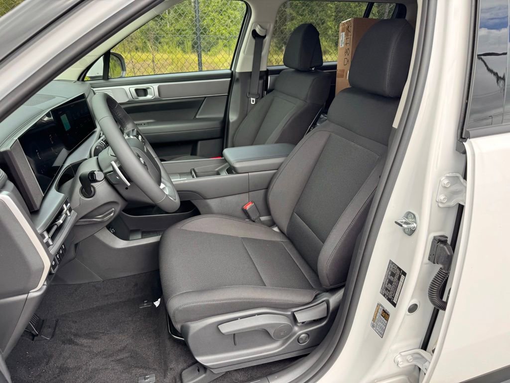 Used 2026 Hyundai Santa Fe SE image 14