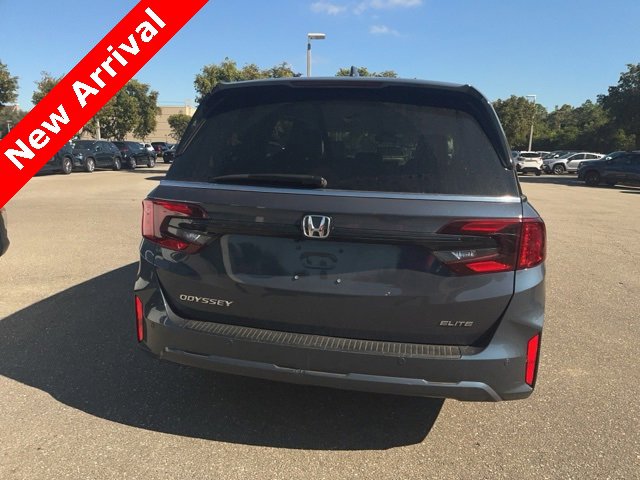 Used 2025 Honda Odyssey Elite image 12