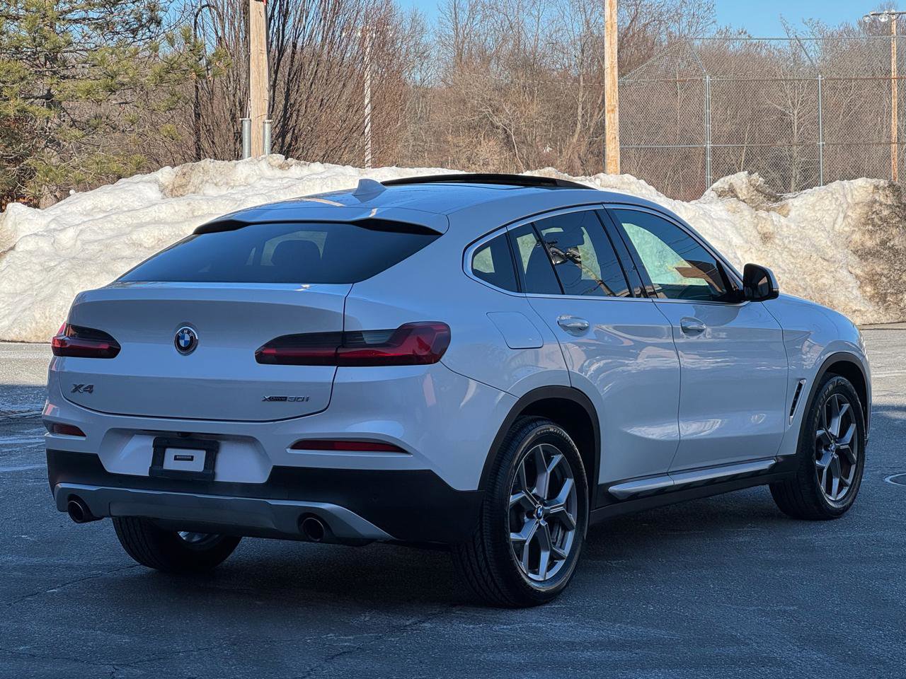 Used 2021 BMW X4 xDrive30i w/ Premium Package image 6