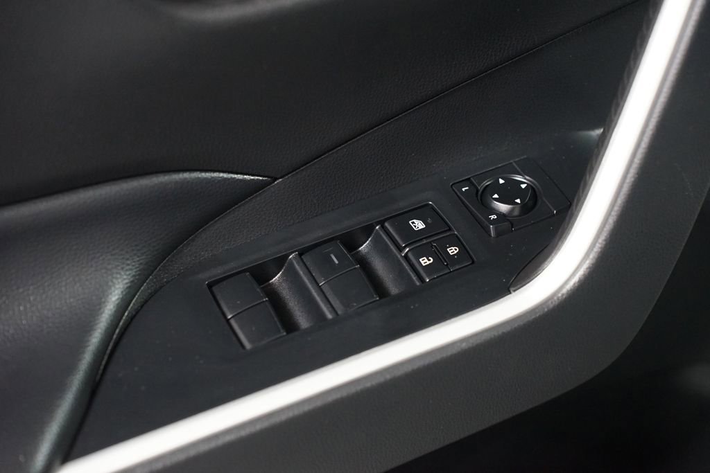 Certified 2022 Toyota RAV4 LE image 28