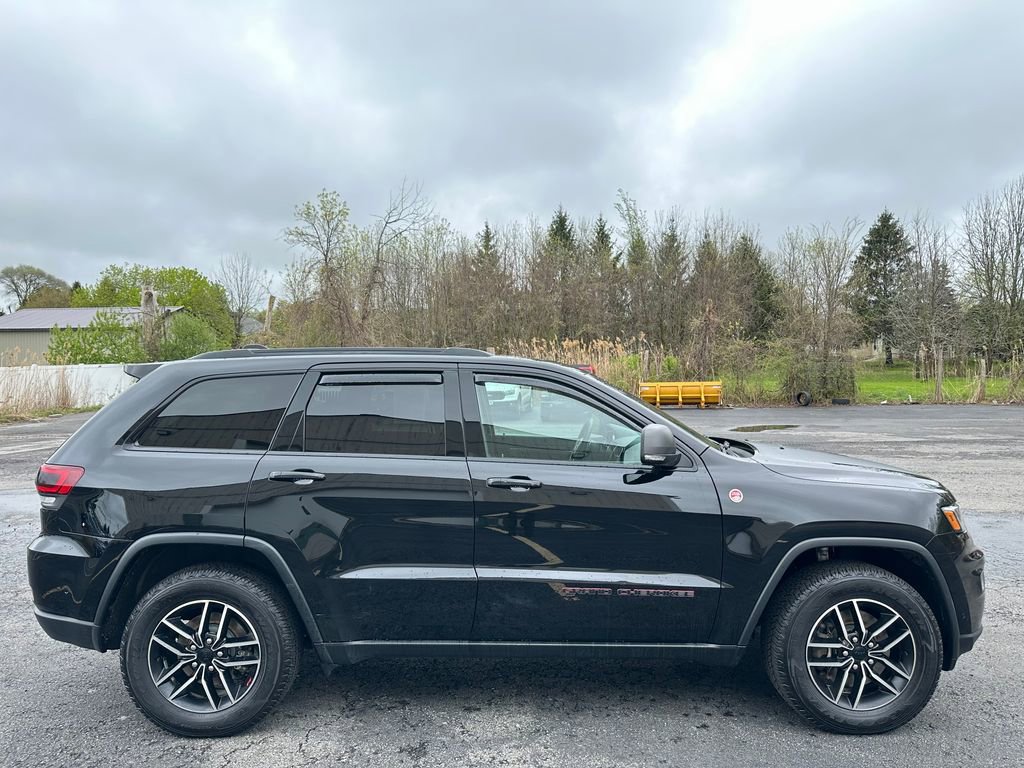 Certified 2021 Jeep Grand Cherokee Trailhawk w/ Trailhawk Luxury Group AWD/4WD image 14