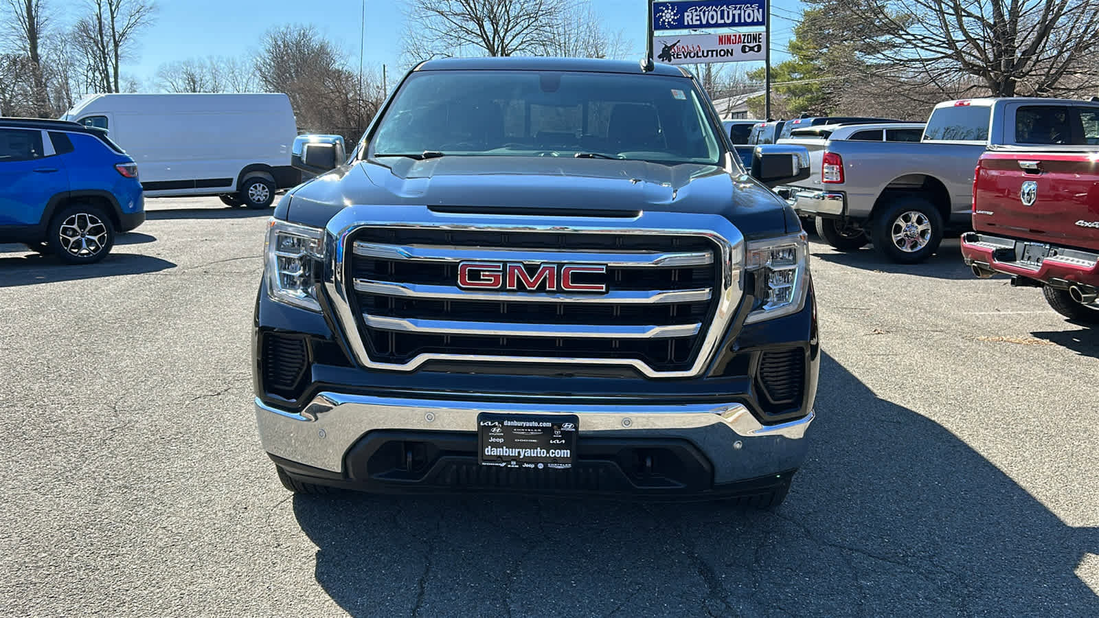 Used 2020 GMC Sierra 1500 SLE w/ SLE Value Package image 2