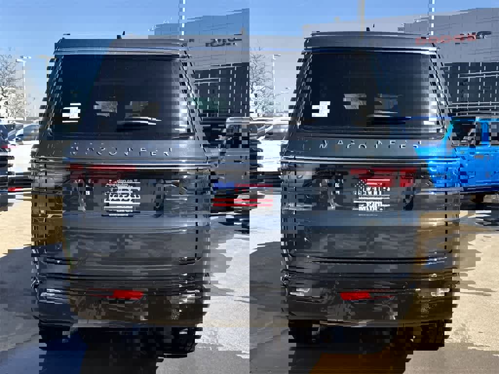 New 2025 Jeep Wagoneer Series II image 5