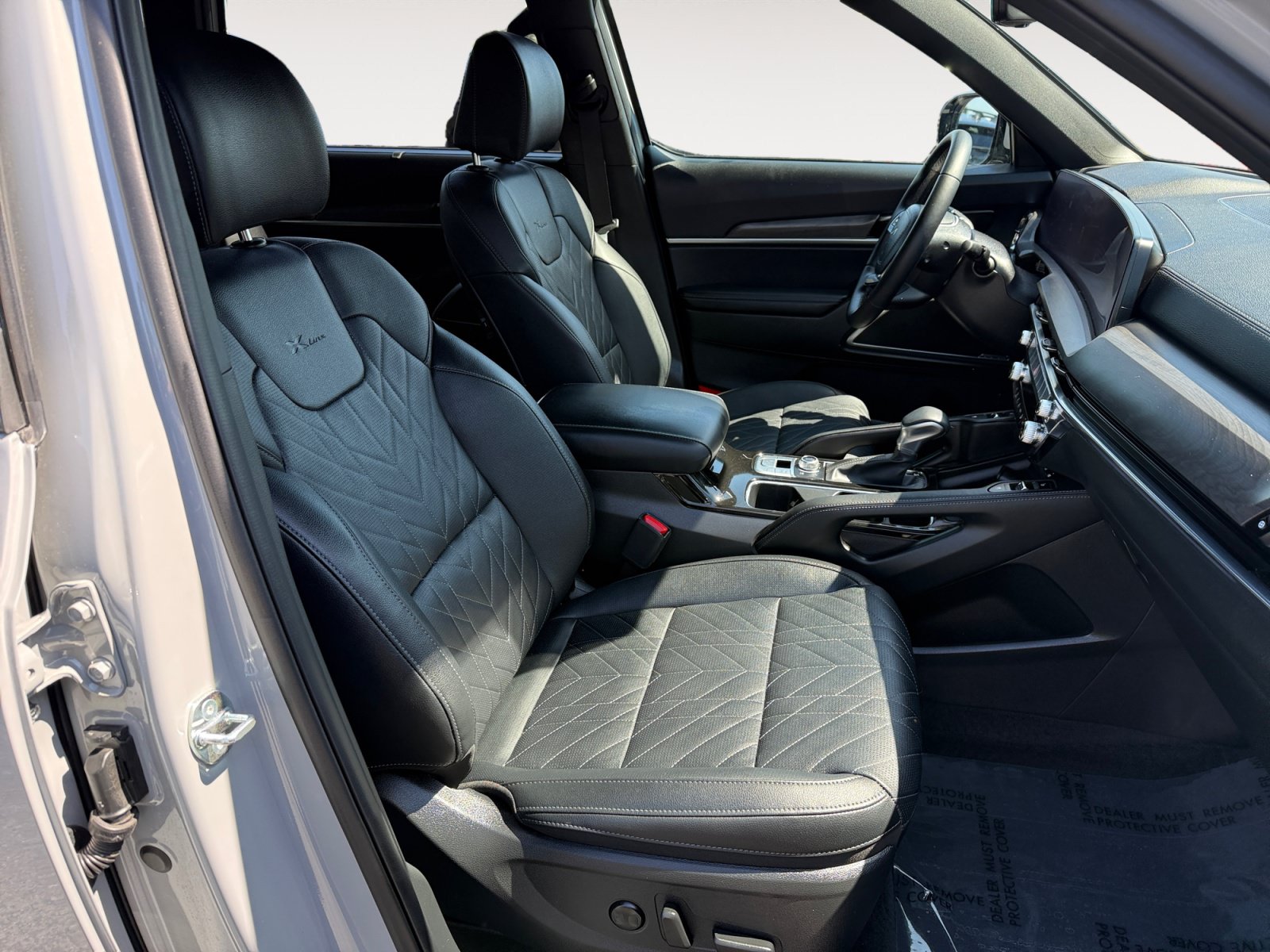Used 2025 Kia Telluride SX X-Line AWD/4WD image 19