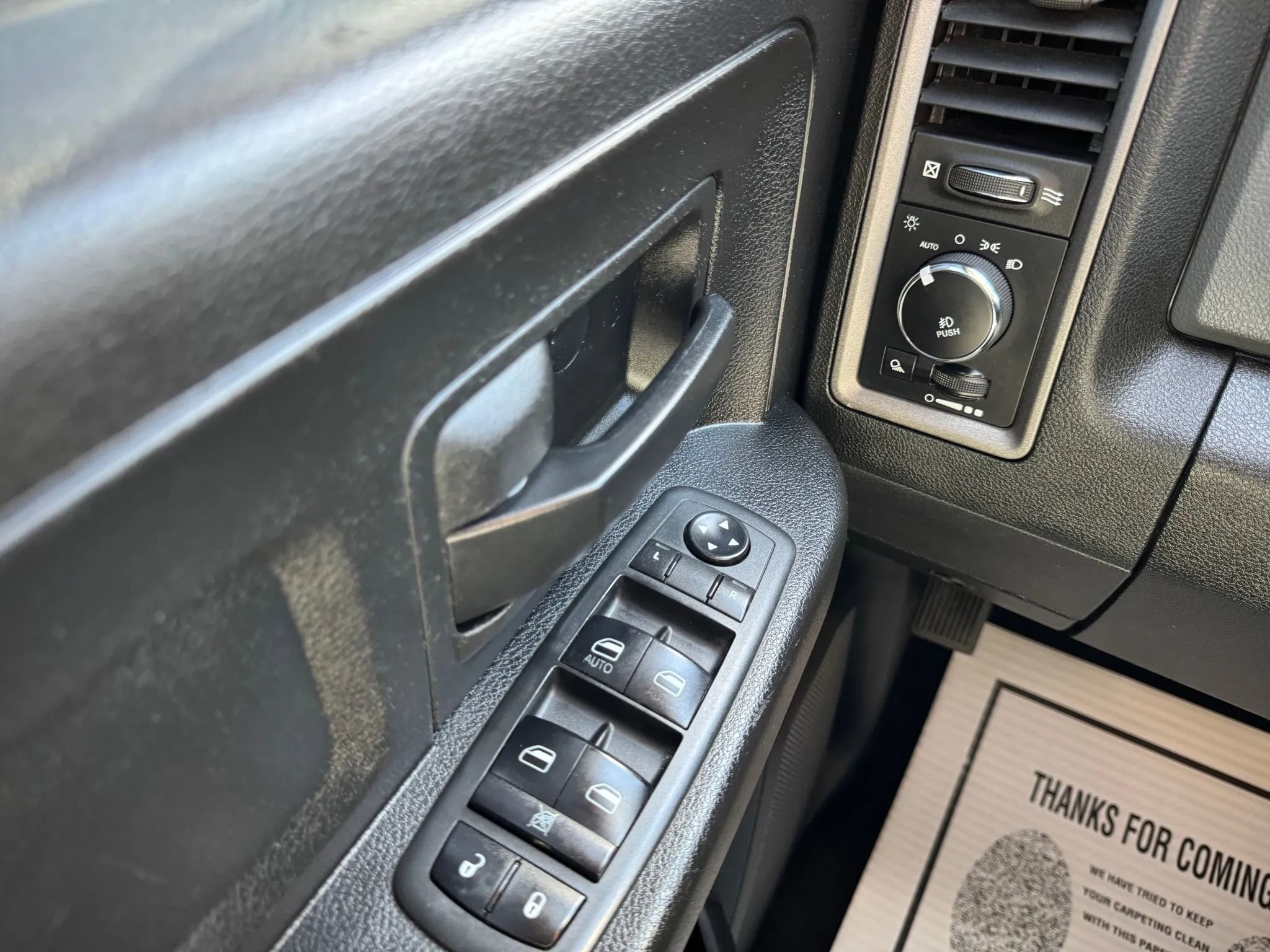 Used 2020 RAM 1500 Express image 22