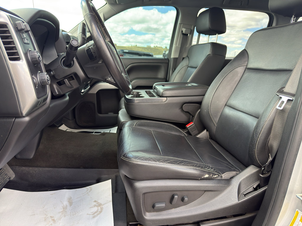 Used 2018 Chevrolet Silverado 1500 LT w/ True North Edition AWD/4WD image 9