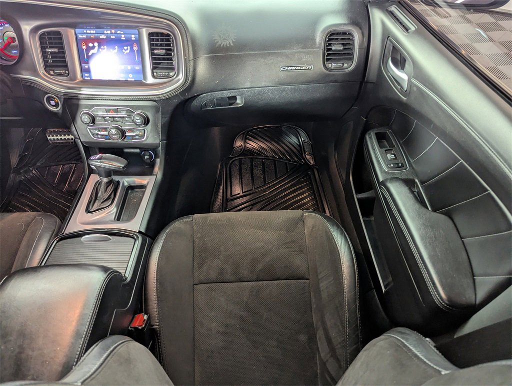 Used 2021 Dodge Charger R/T w/ Plus Group image 16