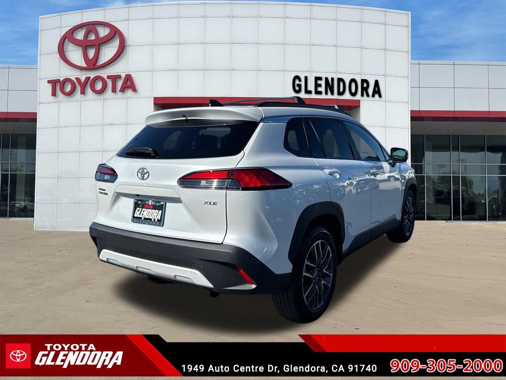 Used 2026 Toyota Corolla Cross XLE w/ Convenience Package FWD image 10