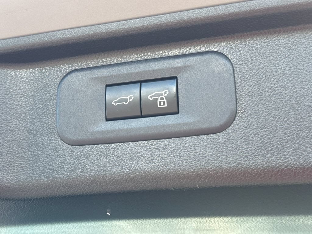 Used 2025 Toyota Grand Highlander AWD Hybrid image 8