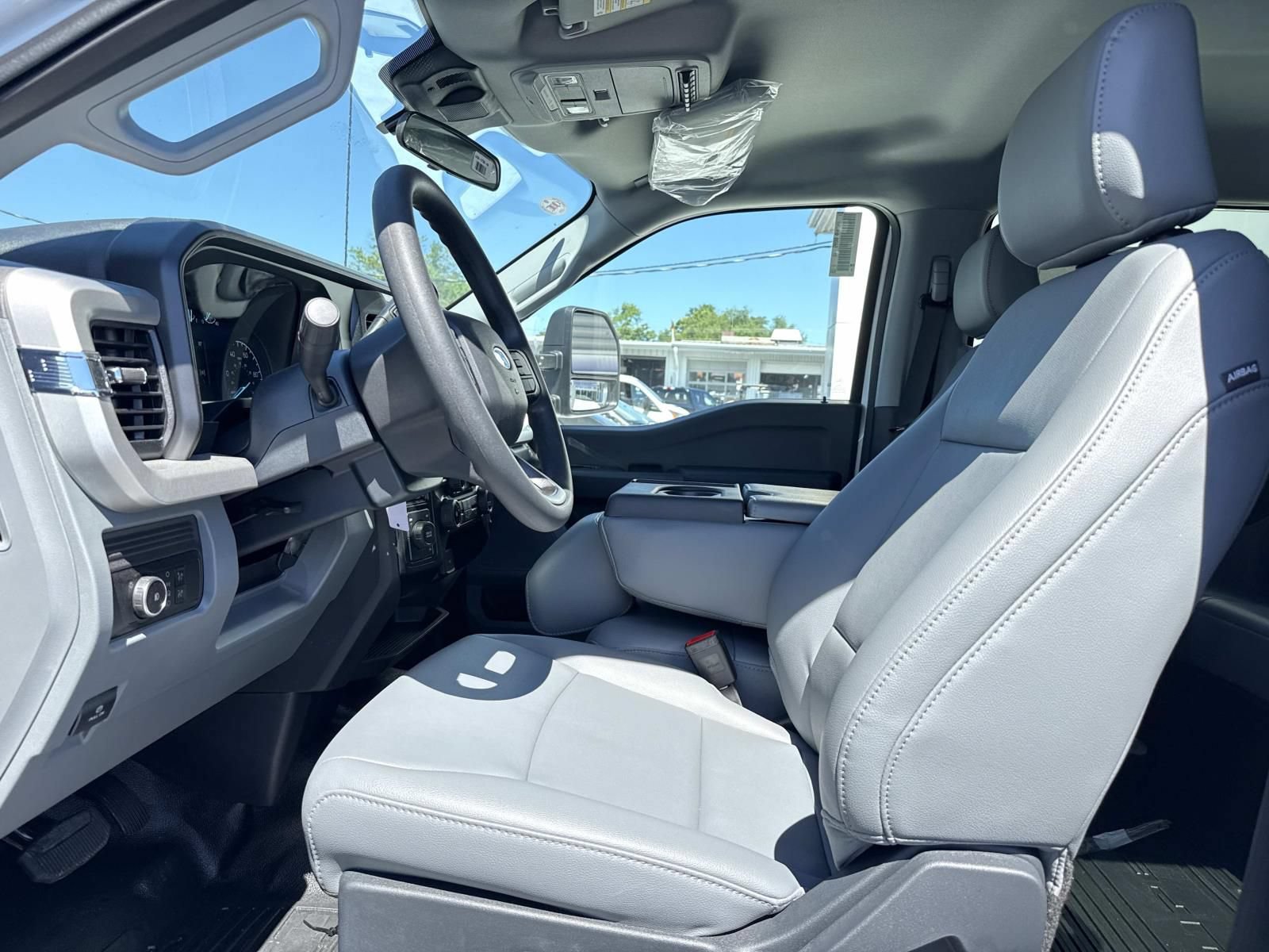 New 2026 Ford F350 XL w/ XL Chrome Package AWD/4WD image 10
